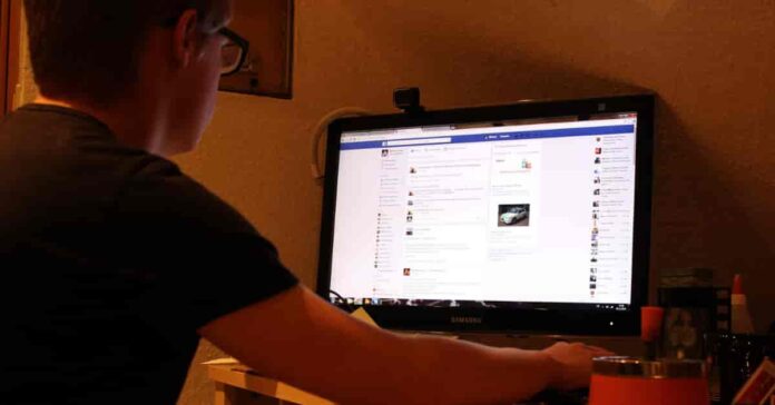 how to delete facebook account hindi