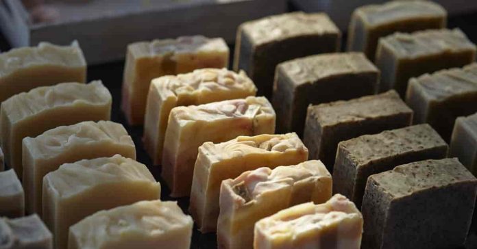 How to Start Bathing Soap Making Business in Hindi